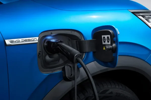 BYD-ATTO-3-High-Speed-Charging